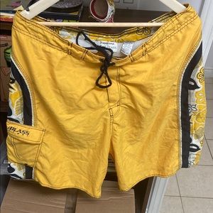 Vintage Bill Blass Men’s Wear Yellow Men's Swim Shorts